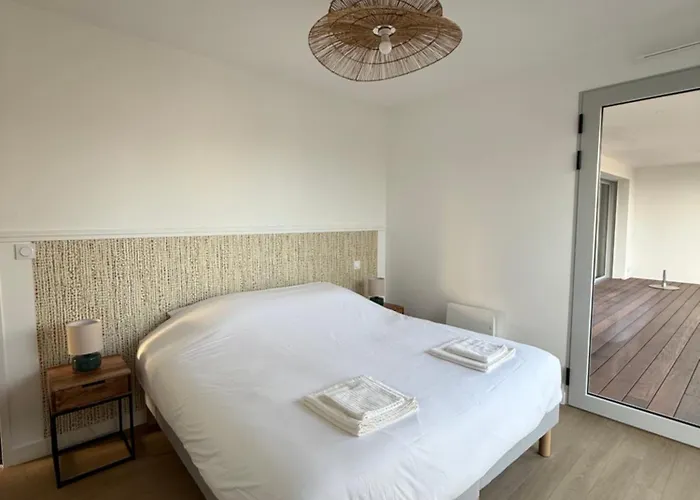 Апартаменти Avec Terrasse - Proche Et Centre