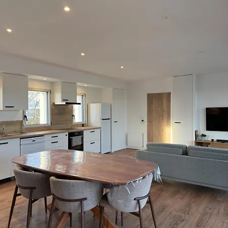 Avec Terrasse - Proche Et Centre * Royan