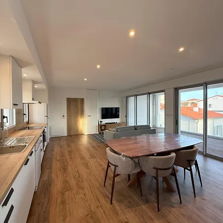 Avec Terrasse - Proche Et Centre Royan