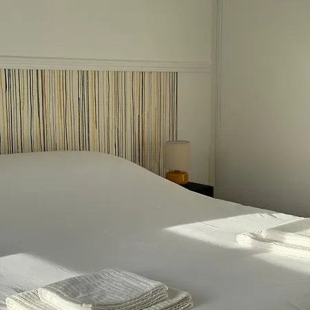 Avec Terrasse - Proche Et Centre Appartamento *